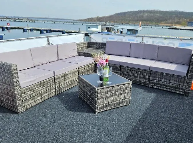 Mobiles Hausboot El'milia Mit Eigener Ankerboje Auf Dem 보트호텔 *